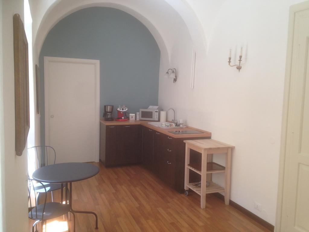 Lo Studio Di Joyce Trieste Exterior foto